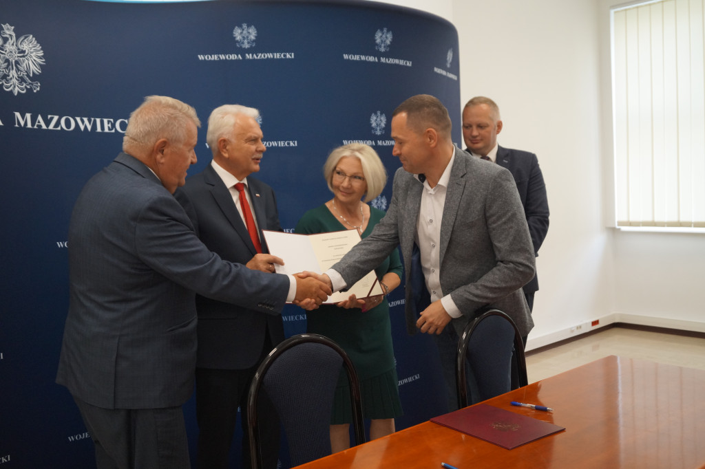 Miliony na drogi