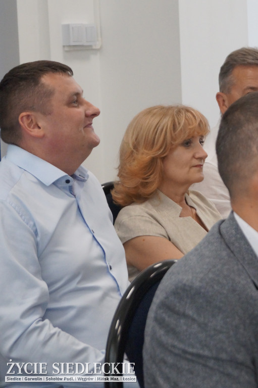 Miliony na drogi