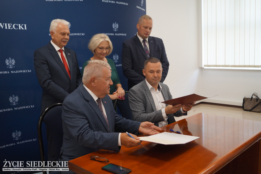 Miliony na drogi