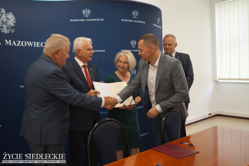 Miliony na drogi