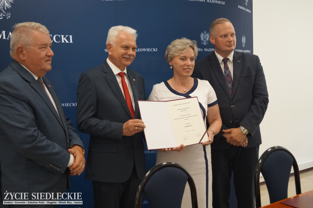 Miliony na drogi