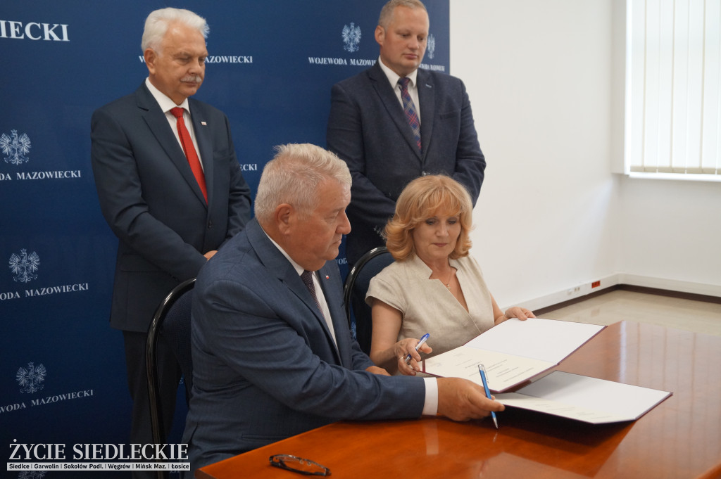 Miliony na drogi