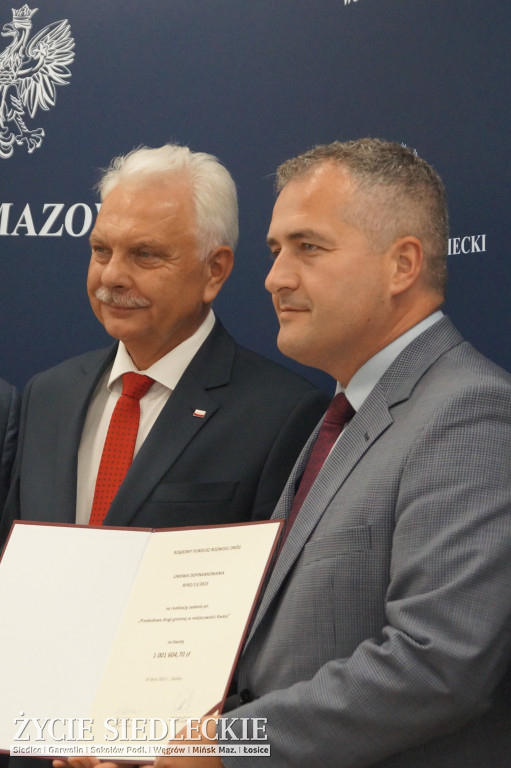 Miliony na drogi