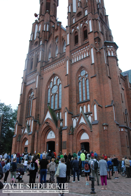 Pielgrzymi z Siedlec wyruszyli na Jasną Górę
