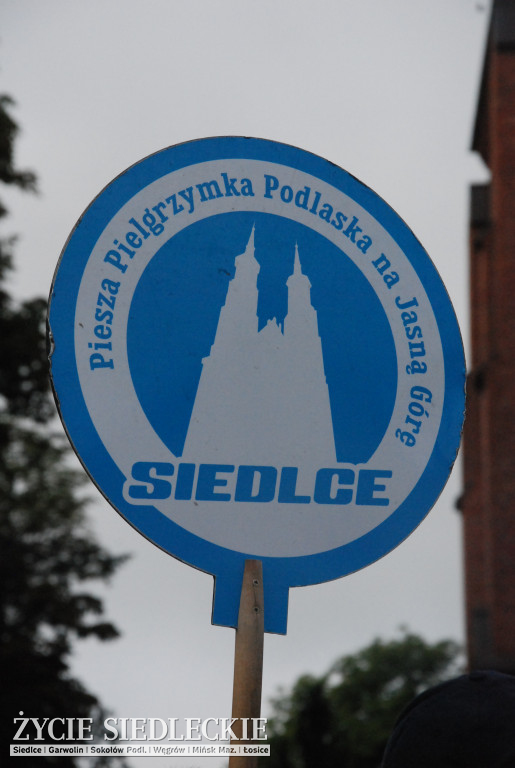 Pielgrzymi z Siedlec wyruszyli na Jasną Górę