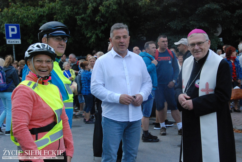 Pielgrzymi z Siedlec wyruszyli na Jasną Górę