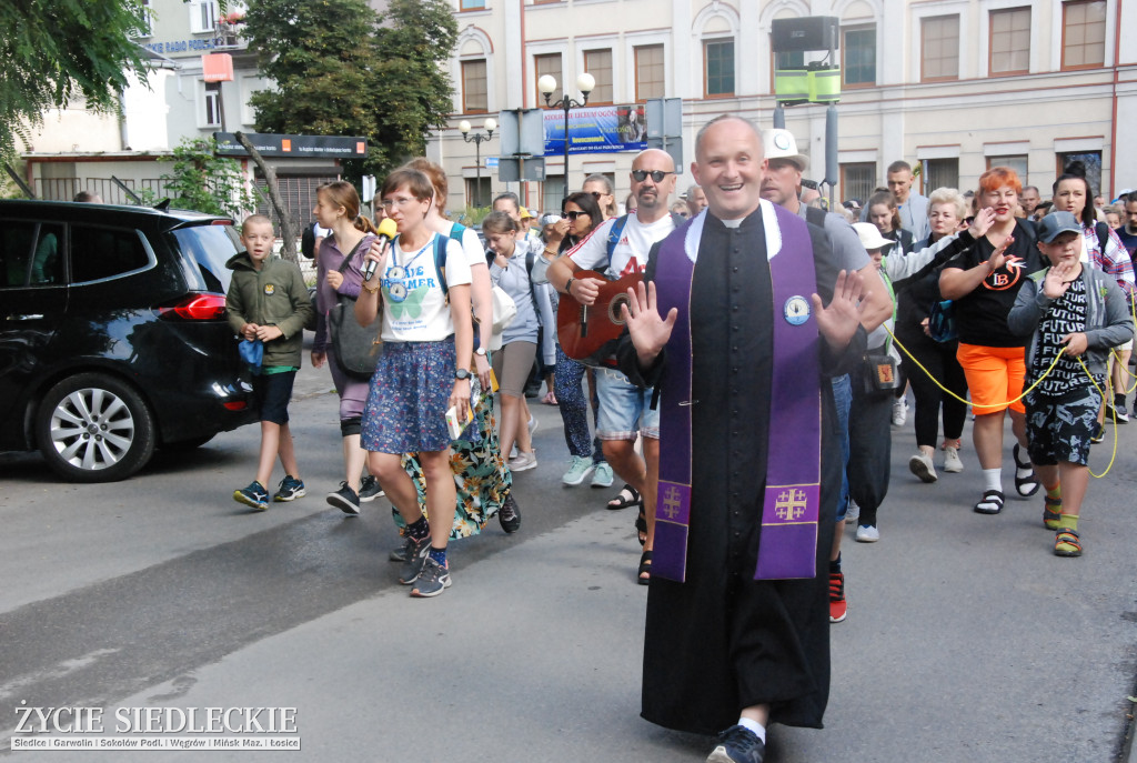 Pielgrzymi z Siedlec wyruszyli na Jasną Górę