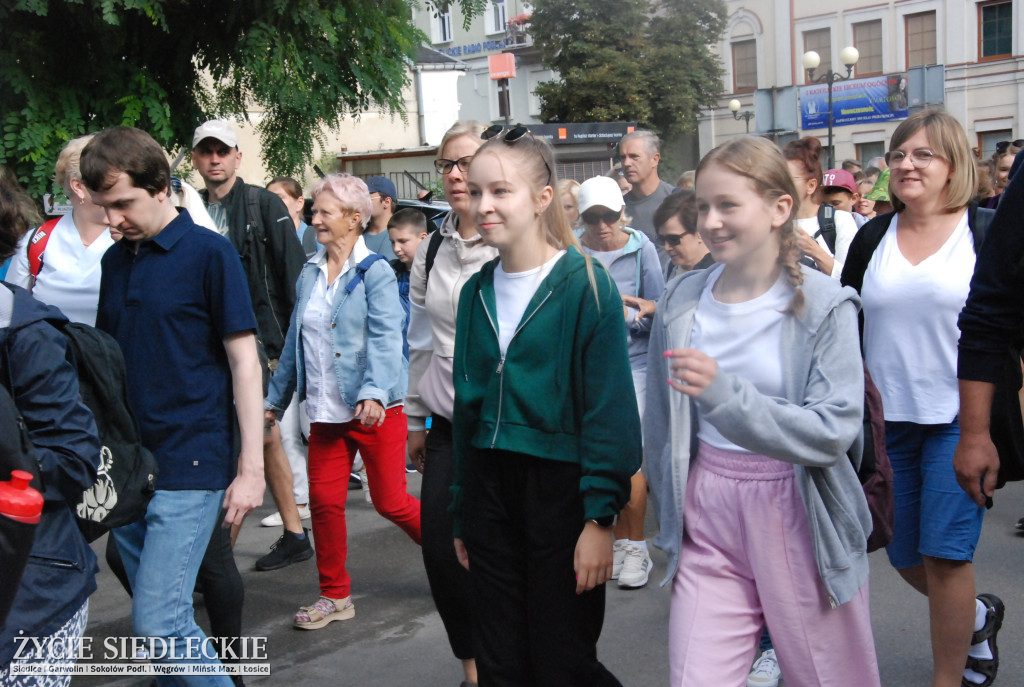 Pielgrzymi z Siedlec wyruszyli na Jasną Górę