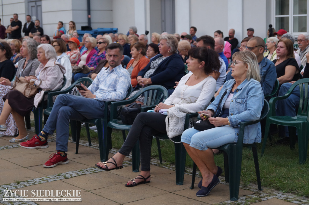 Koncert Marka Andrzejewskiego i Grupy Niesfornych