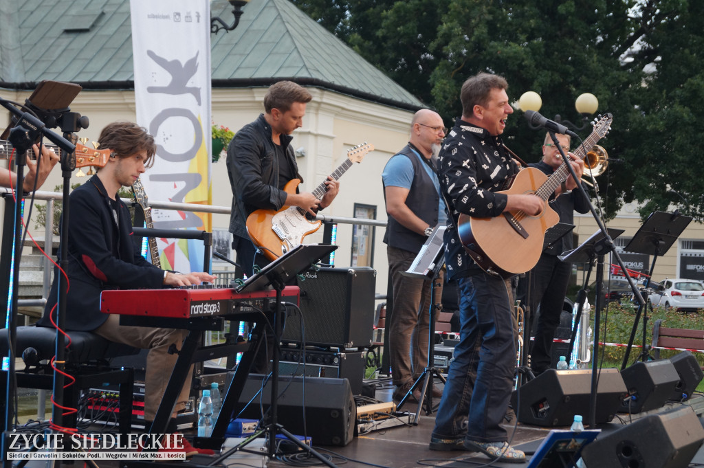 Koncert Marka Andrzejewskiego i Grupy Niesfornych
