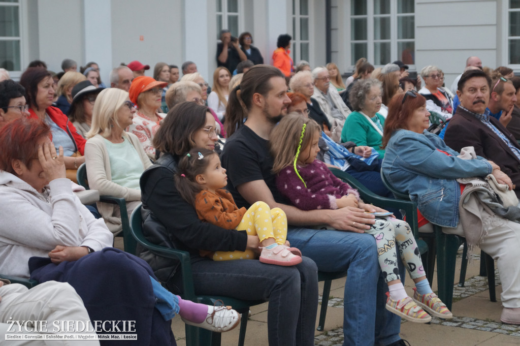 Koncert Marka Andrzejewskiego i Grupy Niesfornych