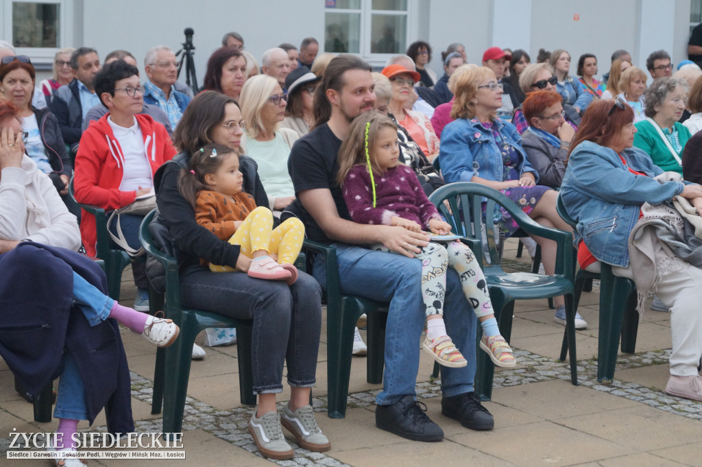 Koncert Marka Andrzejewskiego i Grupy Niesfornych