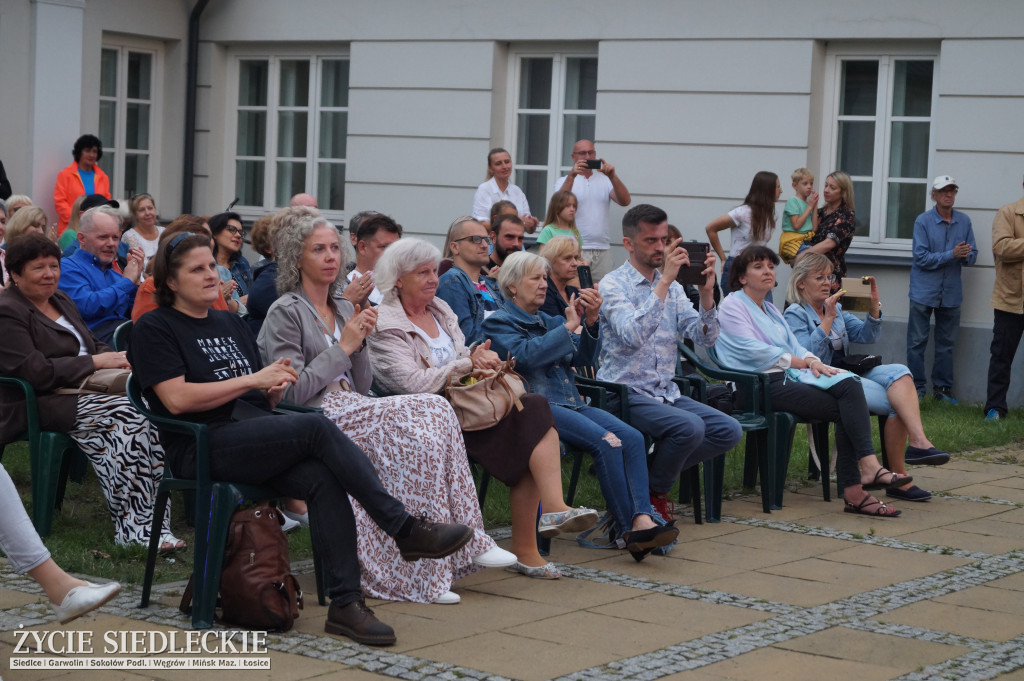 Koncert Marka Andrzejewskiego i Grupy Niesfornych