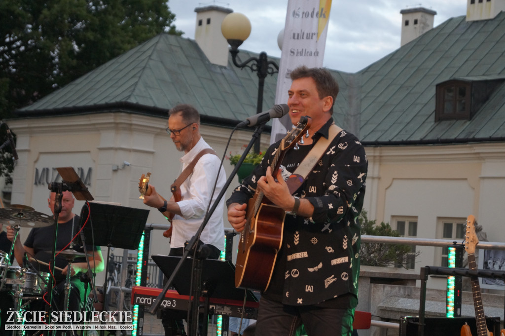 Koncert Marka Andrzejewskiego i Grupy Niesfornych