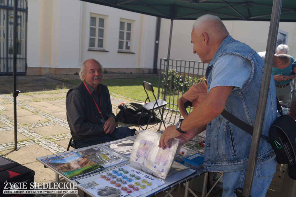 Giełda staroci w Siedlcach