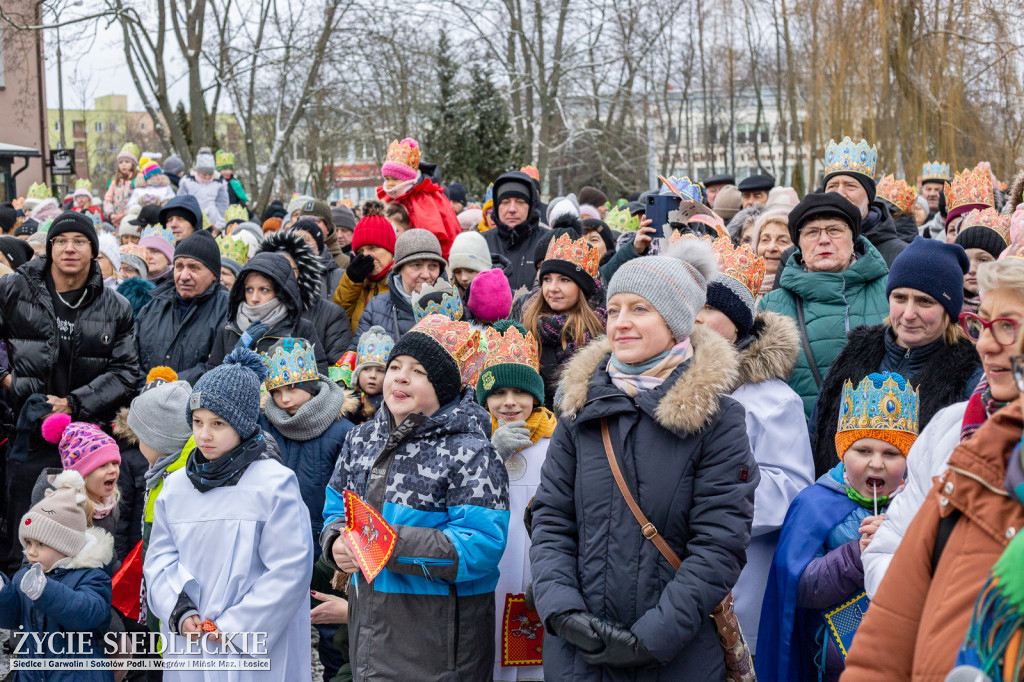 Orszak Trzech króli ulicami miasta