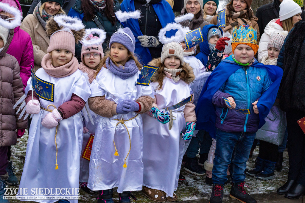 Orszak Trzech króli ulicami miasta