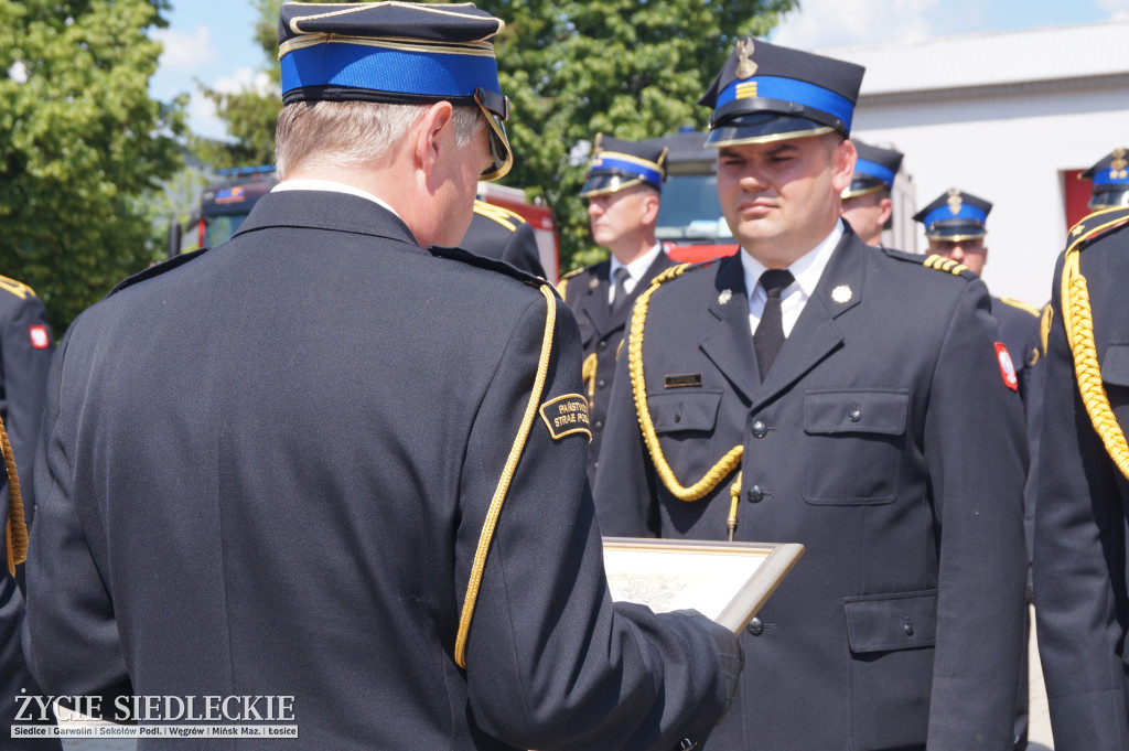 KM PSP w Siedlcach - apel z okazji Dnia Strażaka