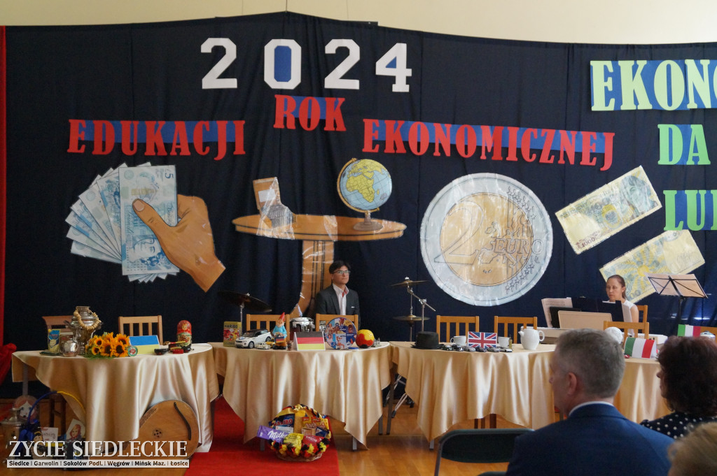 Gala podsumowująca Rok Edukacji Ekonomicznej w siedleckim 