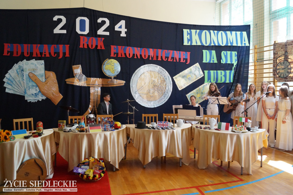Gala podsumowująca Rok Edukacji Ekonomicznej w siedleckim 