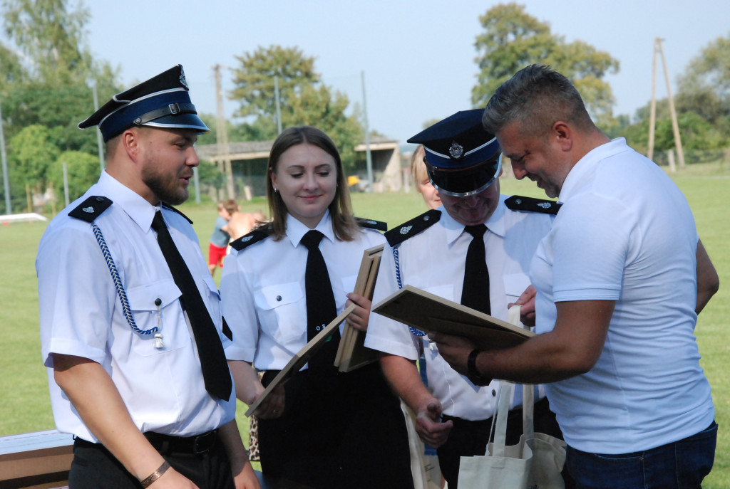 Zawody Sportowo-Pożarnicze w Krzymoszach