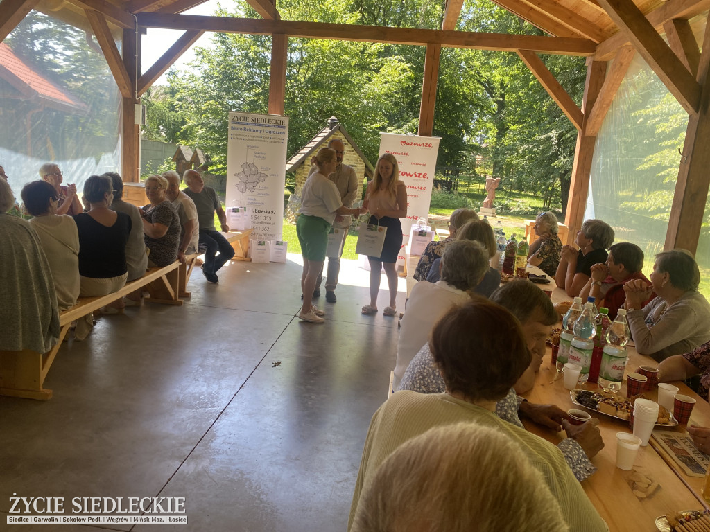 Warsztaty  Medialne z Kamerą na Mazowszu: Edycja: Dwór w Dąbrowie