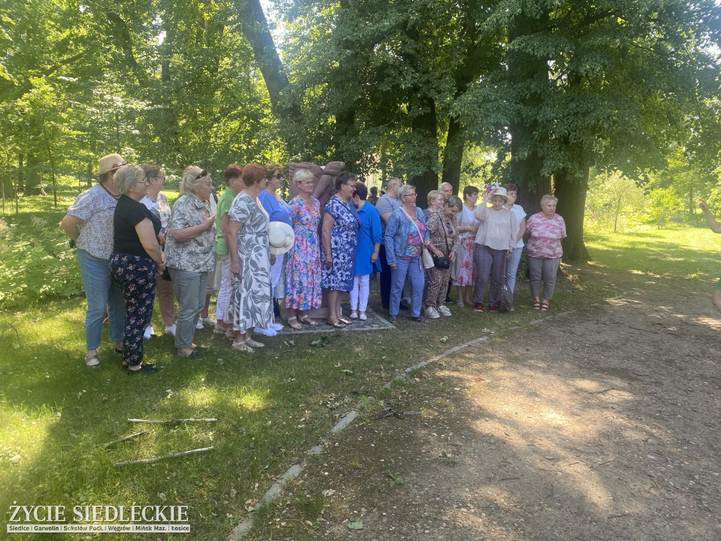 Warsztaty  Medialne z Kamerą na Mazowszu: Edycja: Dwór w Dąbrowie