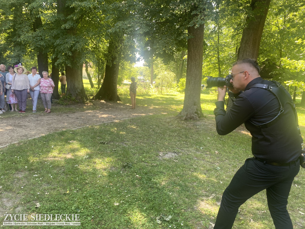 Warsztaty  Medialne z Kamerą na Mazowszu: Edycja: Dwór w Dąbrowie