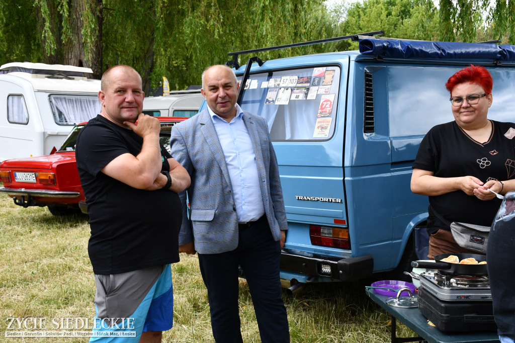 XVI Zlot Pojazdów Zabytkowych- MROWISKO 2025