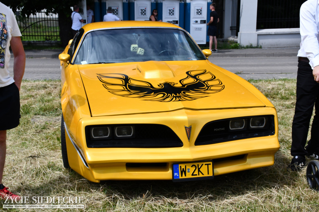 XVI Zlot Pojazdów Zabytkowych- MROWISKO 2025