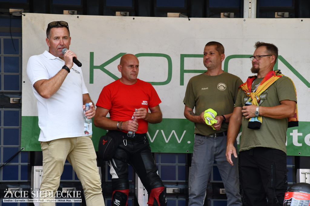 XVI Zlot Pojazdów Zabytkowych- MROWISKO 2025