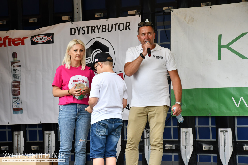 XVI Zlot Pojazdów Zabytkowych- MROWISKO 2025