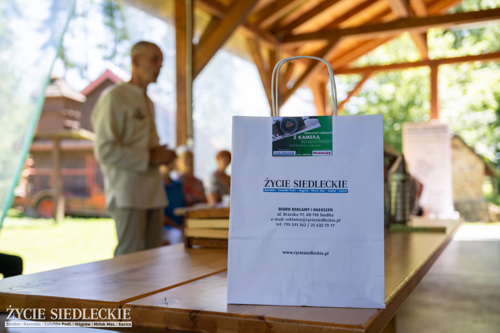 Seniorzy z Mazowsza odkrywali cyfrowy świat i tradycje regionu