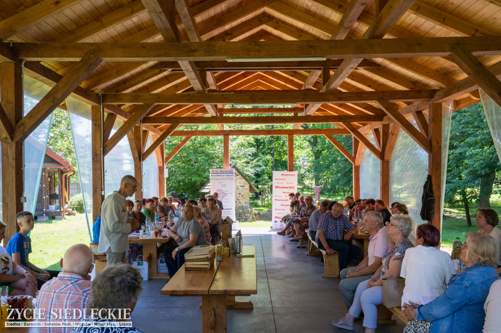 Seniorzy z Mazowsza odkrywali cyfrowy świat i tradycje regionu