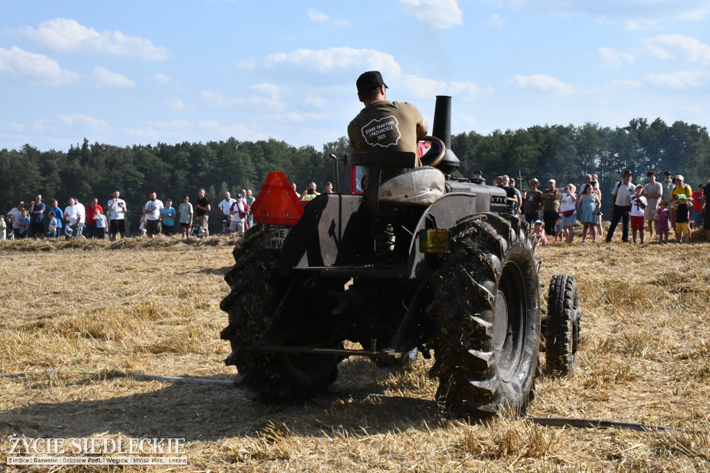 Rozbity Kamień w rytmie traktorów z duszą