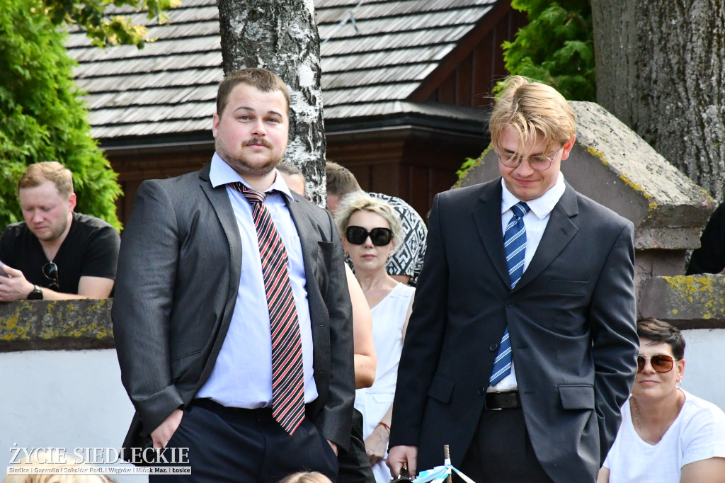Jarmark Folkowy w Wilkowyjach-Jeruzal/MROZY