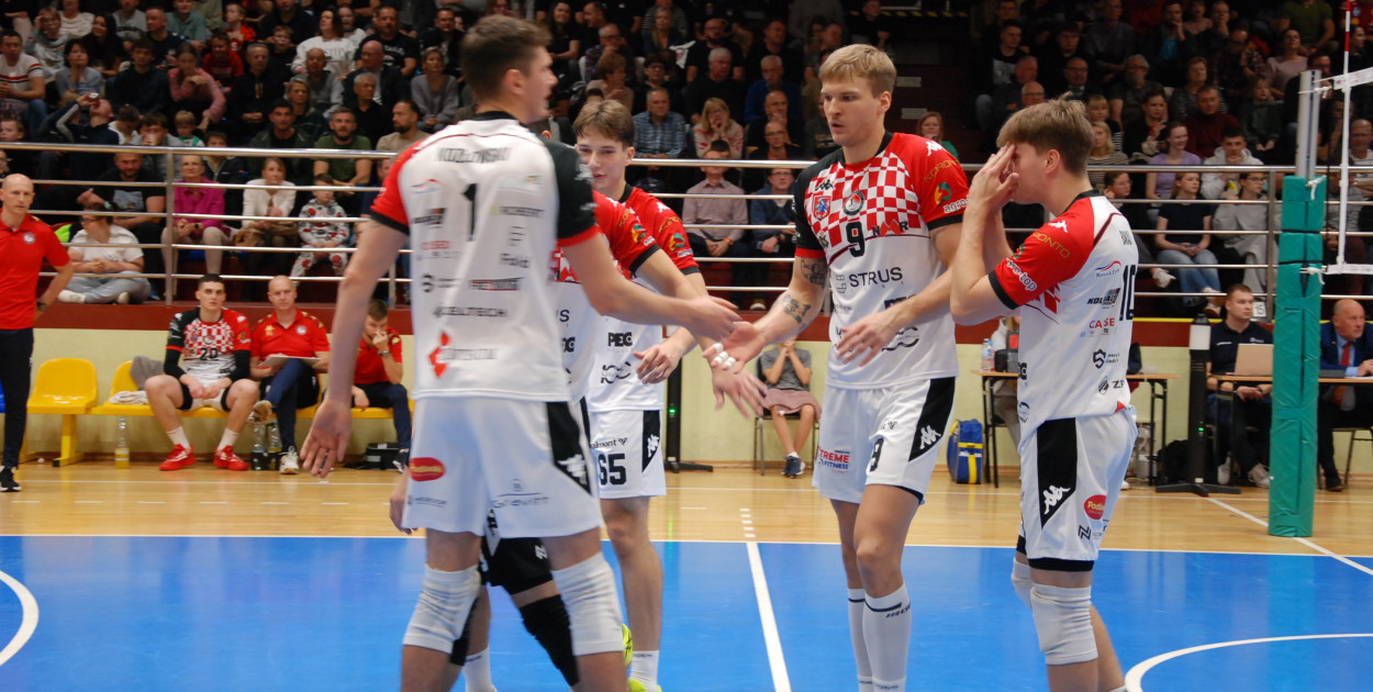 Siatkówka: KPS Siedlce bez punktów. GKS Katowice zdominował mecz w Siedlcach
