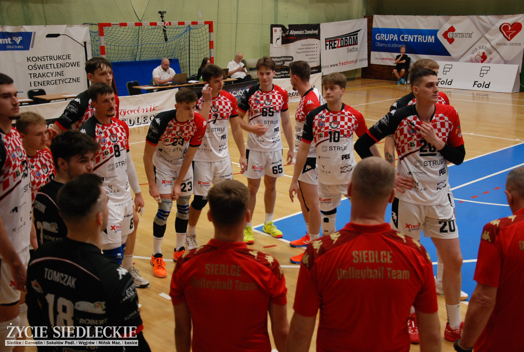 Siatkówka: KPS Siedlce bez punktów. GKS Katowice zdominował mecz w Siedlcach