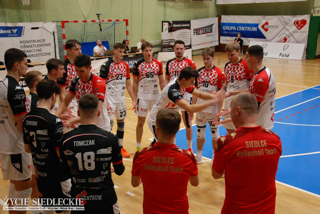 Siatkówka: KPS Siedlce bez punktów. GKS Katowice zdominował mecz w Siedlcach