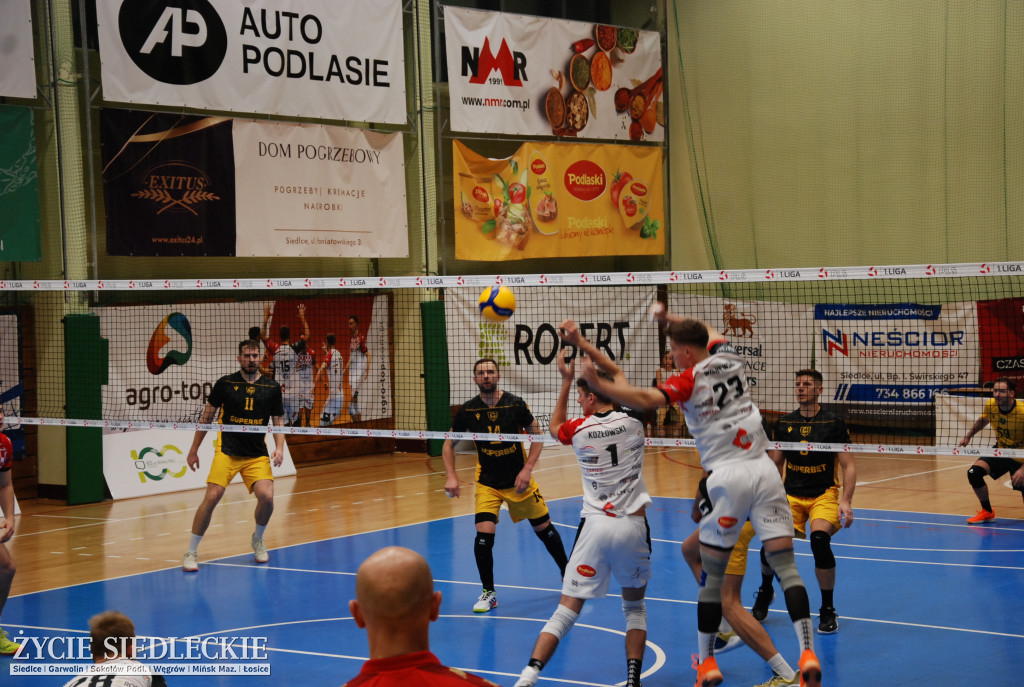 Siatkówka: KPS Siedlce bez punktów. GKS Katowice zdominował mecz w Siedlcach