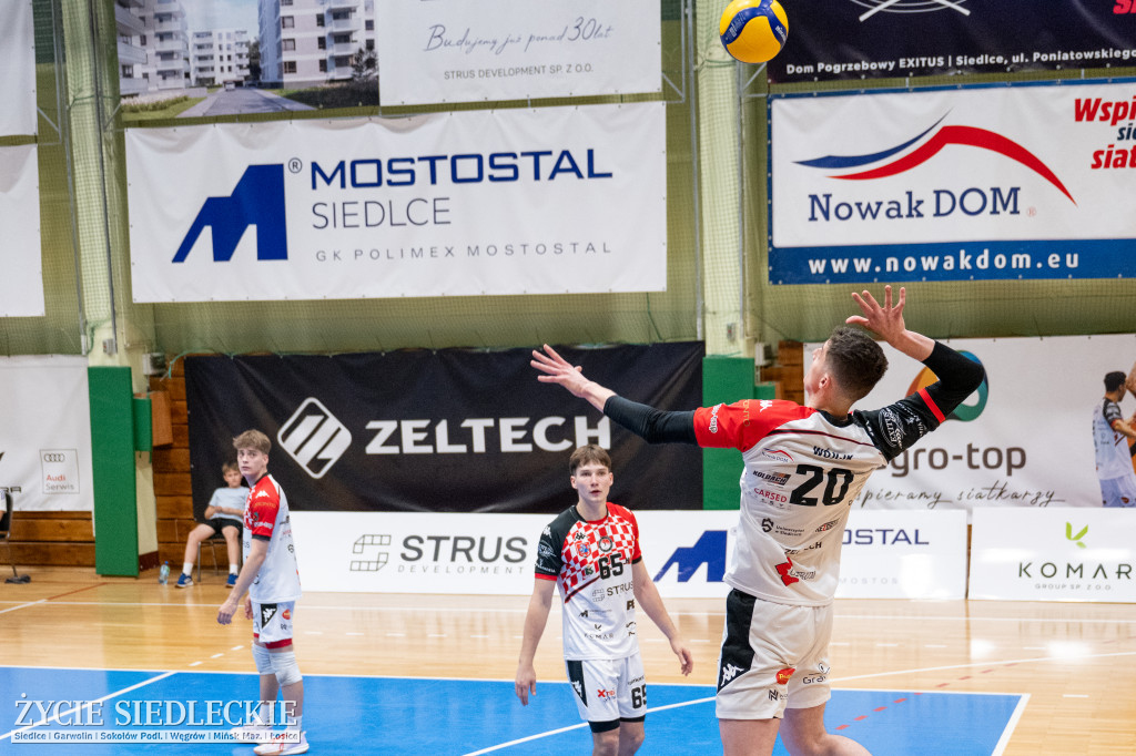 KPS Siedlce po pięciosetowym thrillerze wygrywa z MCKiS Jaworzno