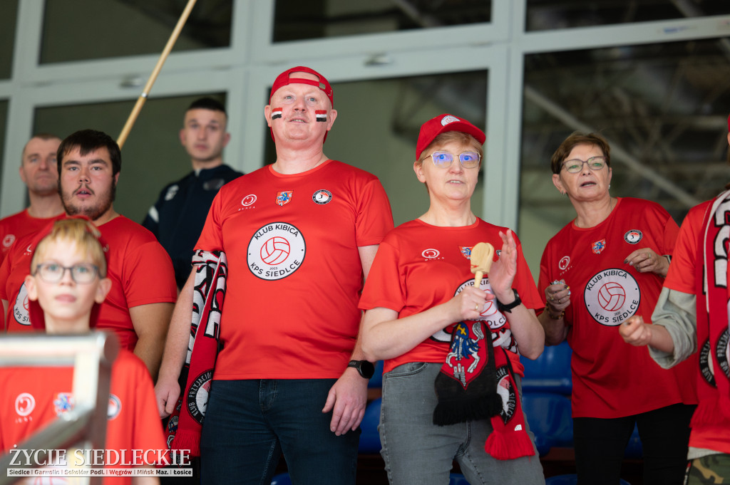 KPS Siedlce po pięciosetowym thrillerze wygrywa z MCKiS Jaworzno