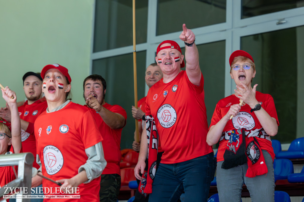 KPS Siedlce po pięciosetowym thrillerze wygrywa z MCKiS Jaworzno