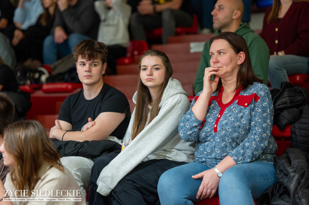 KPS Siedlce po pięciosetowym thrillerze wygrywa z MCKiS Jaworzno