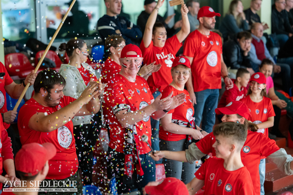 KPS Siedlce po pięciosetowym thrillerze wygrywa z MCKiS Jaworzno