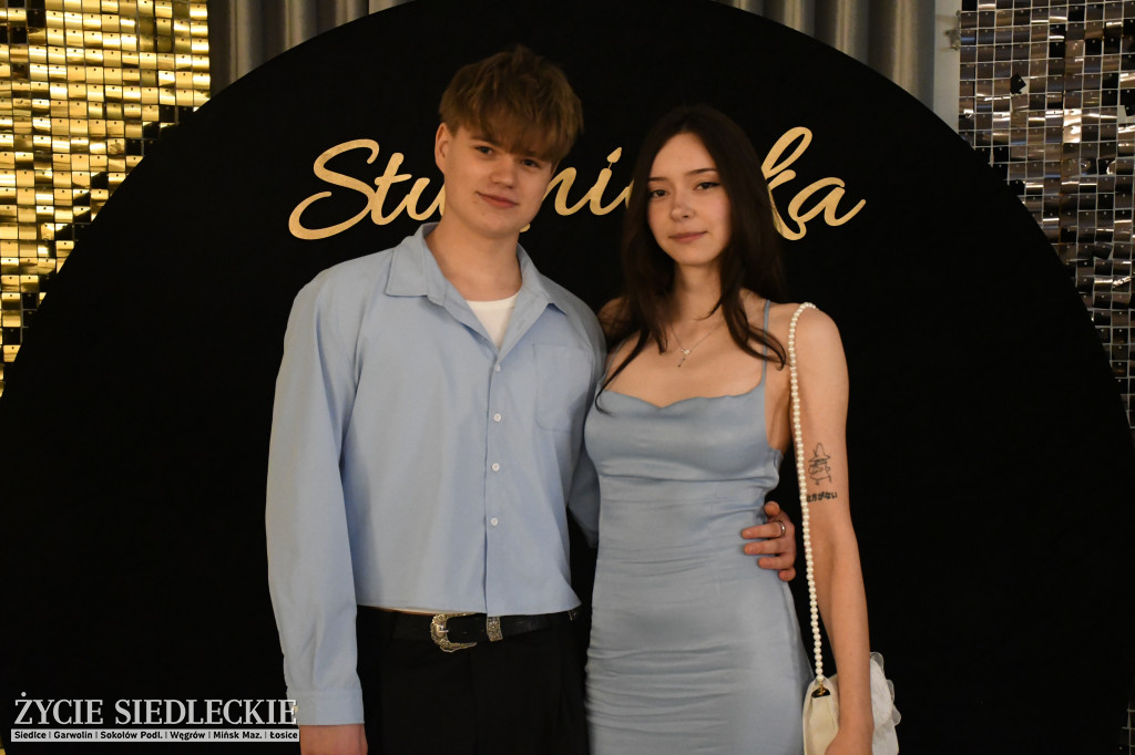 Sto dni do matury. Studniówka wzruszeń w  ,,Budowlance\