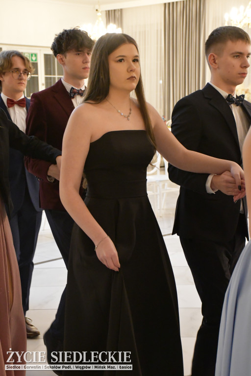 Sto dni do matury. Studniówka wzruszeń w  ,,Budowlance\