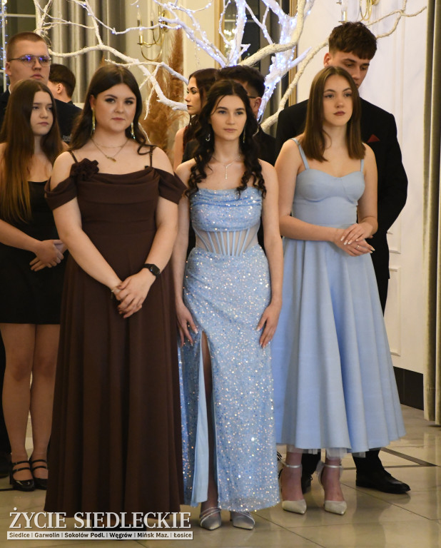 Sto dni do matury. Studniówka wzruszeń w  ,,Budowlance\