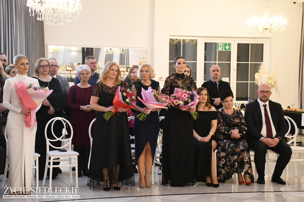 Sto dni do matury. Studniówka wzruszeń w  ,,Budowlance\