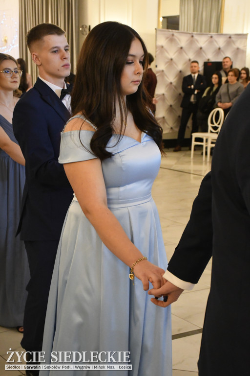 Sto dni do matury. Studniówka wzruszeń w  ,,Budowlance\